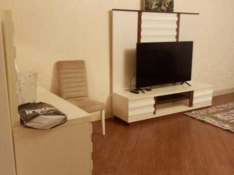4 otaqlı mənzil, 154 m², Yasamal: 350 000 ₼ 4