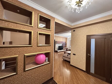 Elan №6512376 - Bakı, Nəriman Nərimanov m., 4 otaqlı, 160 m², 9/15 mərtəbə