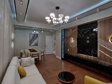 Kirayə 4 otaqlı mənzil, 140 m², Elmlər Akademiyası: 230 ₼/ay 3