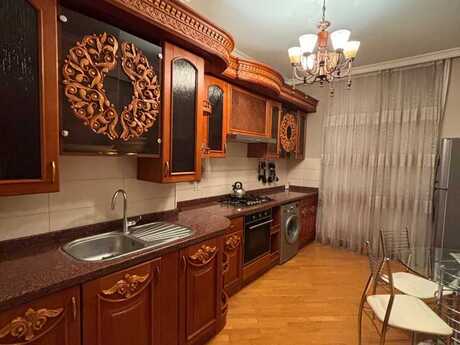 3-room apartment for rent, 115 m², Nəsimi: 900 ₼/mo 4
