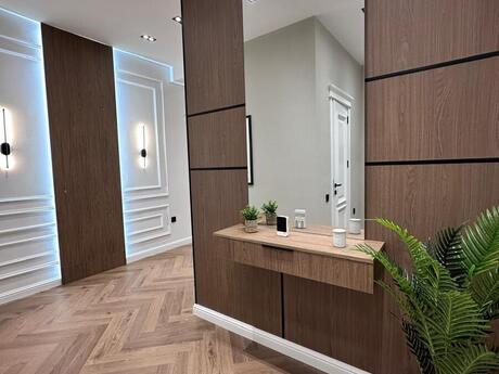 3-комнатная квартира, 81 м², Nəriman Nərimanov: 316 000 ₼ 2