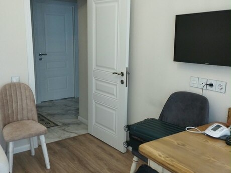 2-room apartment, 50 m², 20 Yanvar: 200 000 ₼ 2