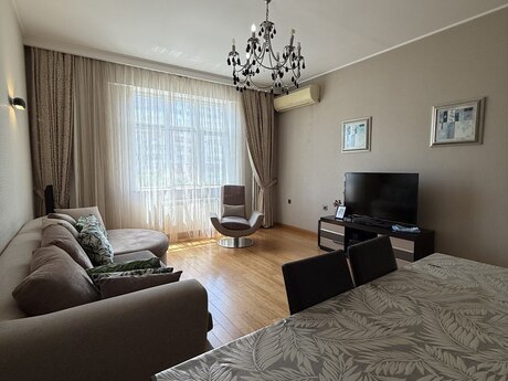 3-комнатная квартира, 94 м², Həzi Aslanov: 219 000 ₼ 2