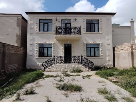 4 otaq · 200 m², Binə
