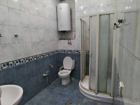4-комнатная квартира, 205 м², Nizami: 385 000 ₼ 2