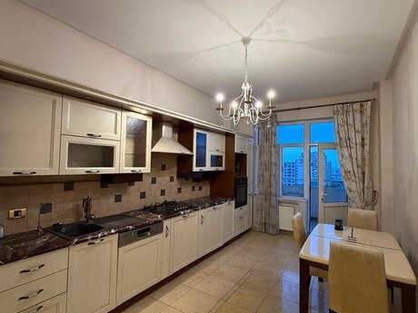 4 otaqlı mənzil, 186 m², Nizami: 545 000 ₼ 4