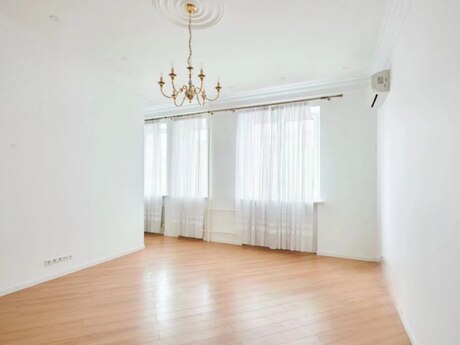 Аренда: 2-комнатная квартира, 90 м², İnşaatçılar: 700 ₼/мес 2