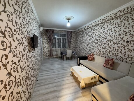 Аренда: 2-комнатная квартира, 58 м², Xalqlar Dostluğu: 650 ₼/мес 3