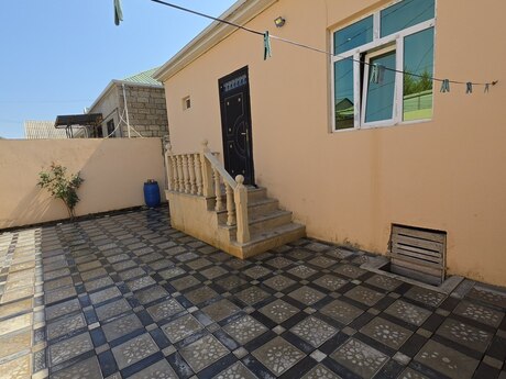 4-room house, 100 m², Ramana: 110 000 ₼ 2