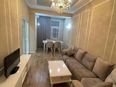 Объявление №6512562 - Баку, м. Мемар Аджеми, 2-комн., 58 м², 1/5 этаж
