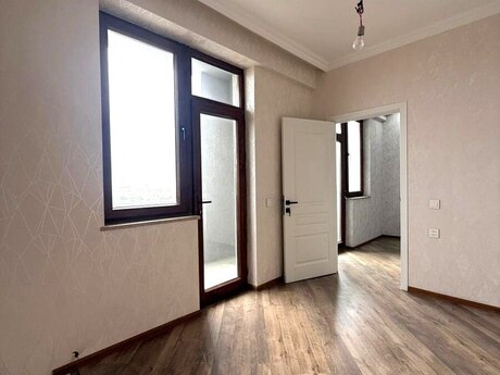 3-room apartment, 80 m², Yeni Günəşli: 160 000 ₼ 5