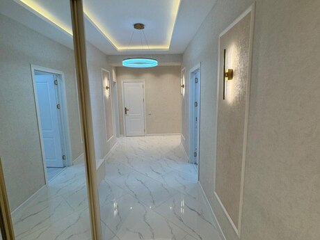 İnşaatçılarda 3 otaqlı yeni tikili mənzil satılır, 123 m², 295 000 AZN, şəkil 4 / 12