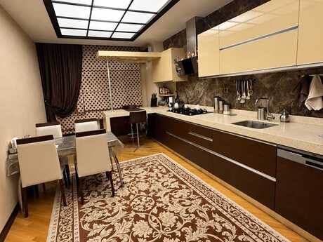 3 otaqlı mənzil, 160 m², Badamdar: 410 000 ₼ 3