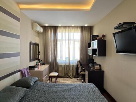 4-комнатная квартира, 187 м², Elmlər Akademiyası: 540 000 ₼ 5