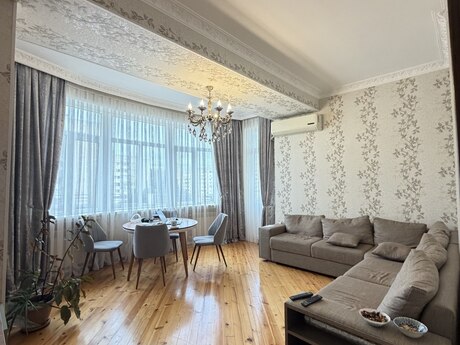 3 rooms · 180 m² · floor 6/16, Nərimanov