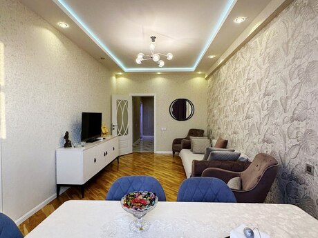 3 otaqlı mənzil, 86 m², Neftçilər: 257 000 ₼ 2