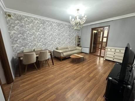 İçəri Şəhərdə 3 otaqlı köhnə tikili mənzil satılır, 65 m², 250 000 AZN, şəkil 2 / 6