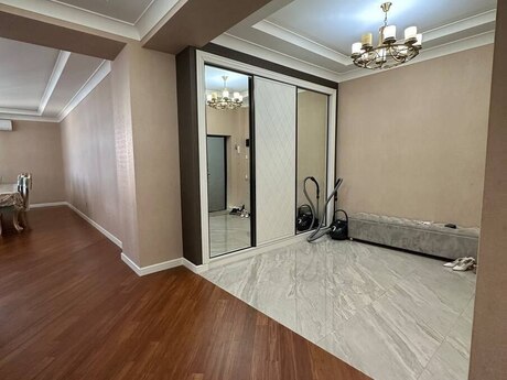3 otaqlı mənzil, 150 m², Şah İsmayıl Xətai: 430 000 ₼ 3