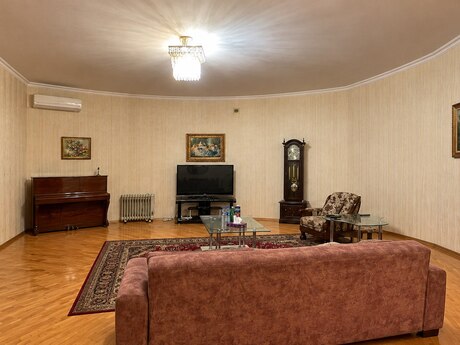 6-комнатный дом, 250 м², Badamdar: 840 000 ₼ 3