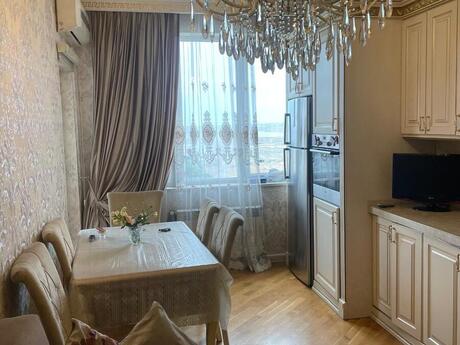 3-комнатная квартира, 135 м², Dərnəgül: 380 000 ₼ 2