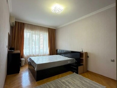 3 otaqlı mənzil, 80 m², Həzi Aslanov: 205 000 ₼ 4