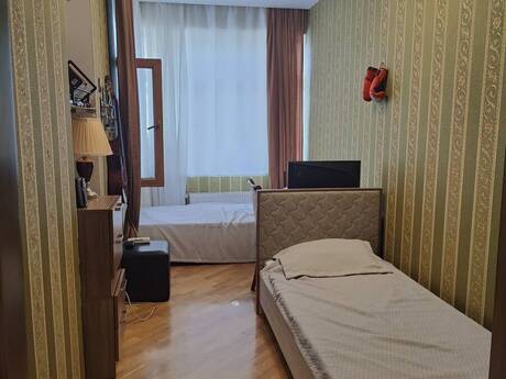 Elan №6513119 - Bakı, Elmlər Akademiyası m., 3 otaqlı, 90 m², 9/17 mərtəbə