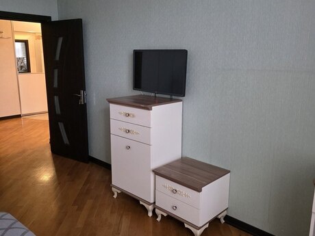 Аренда: 3-комнатная квартира, 110 м², Şah İsmayıl Xətai: 1 100 ₼/мес 5