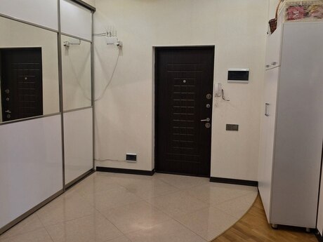 Аренда: 3-комнатная квартира, 110 м², Şah İsmayıl Xətai: 1 100 ₼/мес 3