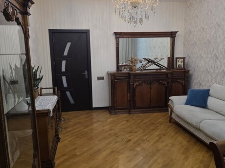 Аренда: 3-комнатная квартира, 110 м², Şah İsmayıl Xətai: 1 100 ₼/мес 2