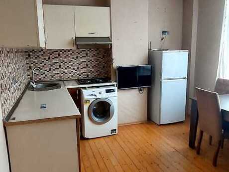 Kirayə 2 otaqlı mənzil, 50 m², Memar Əcəmi: 550 ₼/ay 4