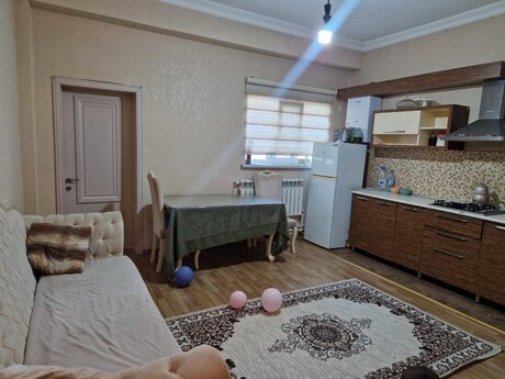 2-room apartment for rent, 57 m², Elmlər Akademiyası: 550 ₼/mo 3