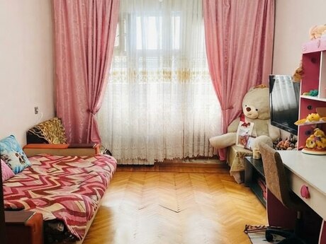 3-room old-build apartment for sale in Həzi Aslanov, 86,9 m², 165 000 AZN, photo 2 / 8
