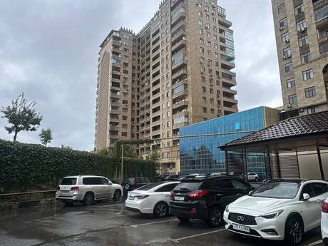 5 otaqlı mənzil, 260 m², Gənclik: 598 000 ₼ 3