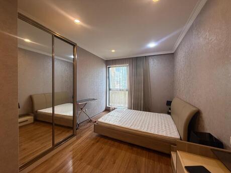 Kirayə 2 otaqlı mənzil, 90 m², Port Baku Residence: 2 300 ₼/ay 4