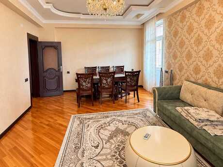 Аренда: 3-комнатная квартира, 125 м², Nizami: 1 200 ₼/мес 3