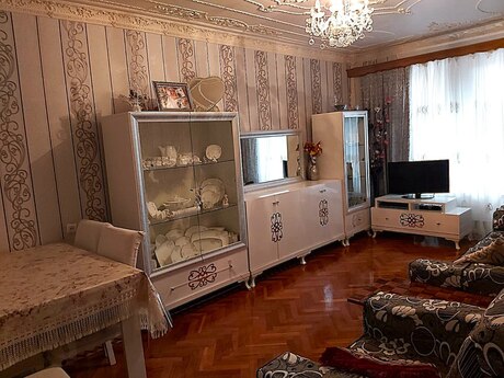 Объявление №6513400 - Баку, м. Халглар Достлугу, 3-комн., 98 м², 4/9 этаж