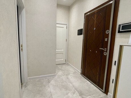 Kirayə 2 otaqlı mənzil, 67 m², İnşaatçılar: 900 ₼/ay 3