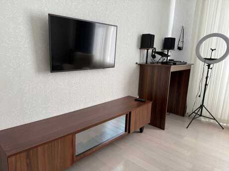Kirayə 3 otaqlı mənzil, 100 m², Xalqlar Dostluğu: 900 ₼/ay 3