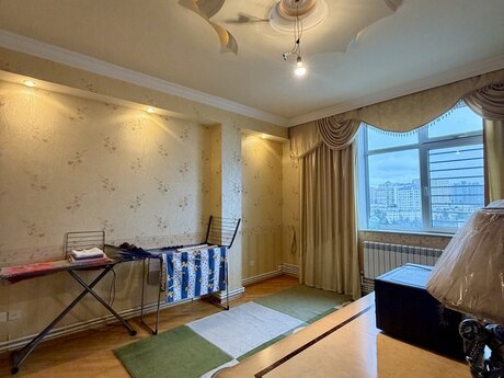 3 otaqlı mənzil, 130 m², Memar Əcəmi: 300 000 ₼ 4