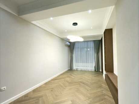 3-room apartment, 137 m², Nəriman Nərimanov: 560 000 ₼ 5