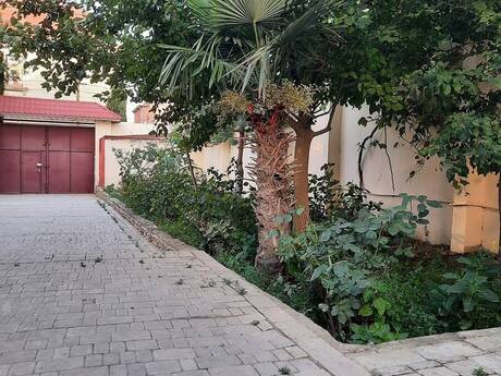 7 otaqlı həyət evi, 375 m², Badamdar: 755 000 ₼ 2