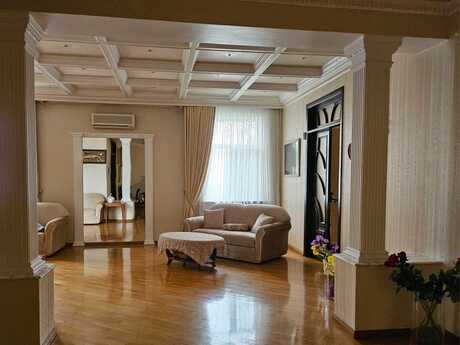 Объявление №6513602 - Баку, м. Гянджлик, 9-комн., 700 м²