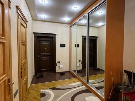 2-room apartment, 90 m², Şah İsmayıl Xətai: 295 000 ₼ 4