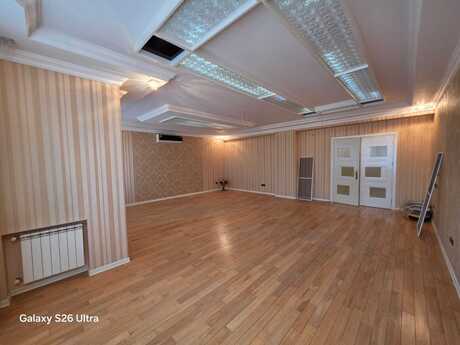 5-комнатная квартира, 303 м², 28 May: 920 000 ₼ 5