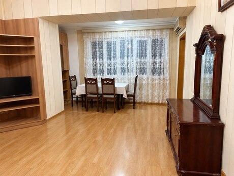 Kirayə 3 otaqlı mənzil, 100 m², Sahil: 799 ₼/ay 3