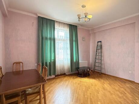 3-комнатная квартира, 128 м², Nəsimi: 400 000 ₼ 2