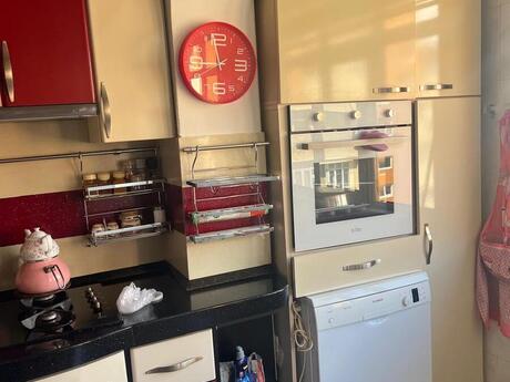 4-room apartment, 110 m², Köhnə Günəşli: 240 000 ₼ 2