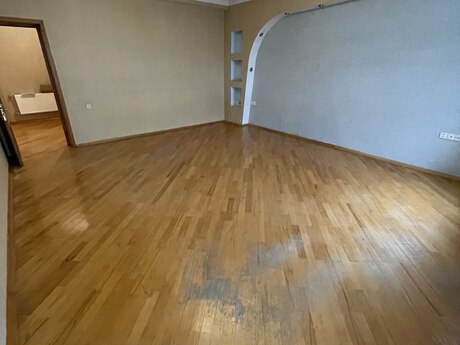 4 otaqlı mənzil, 170 m², Azadlıq Prospekti: 365 000 ₼ 2