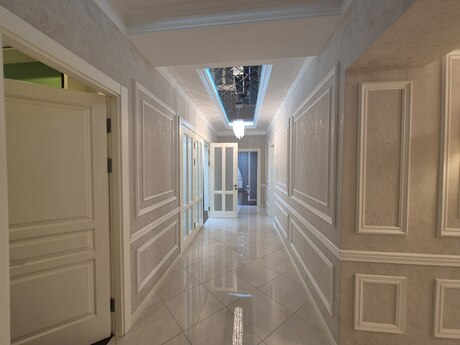 Продаётся 4-комнатная квартира в новостройке, Elmlər Akademiyası, 242 м², 710 000 AZN, фото 4 / 12