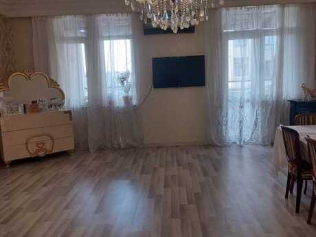4-комнатная квартира, 150 м², İnşaatçılar: 350 000 ₼ 4